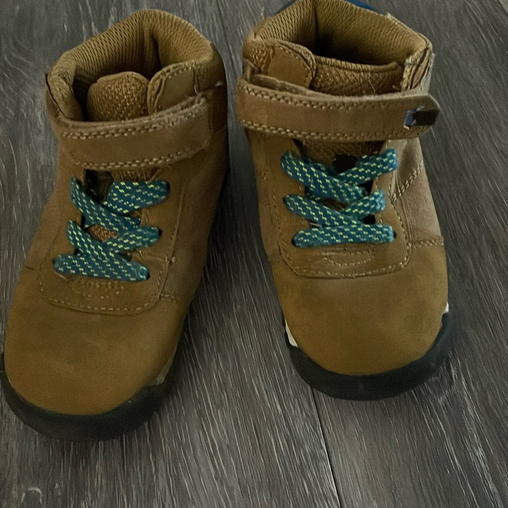 Tan little boy size 10 Carter boots